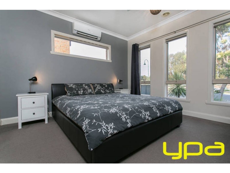 67 Lakewood Boulevard, Melton VIC 3337