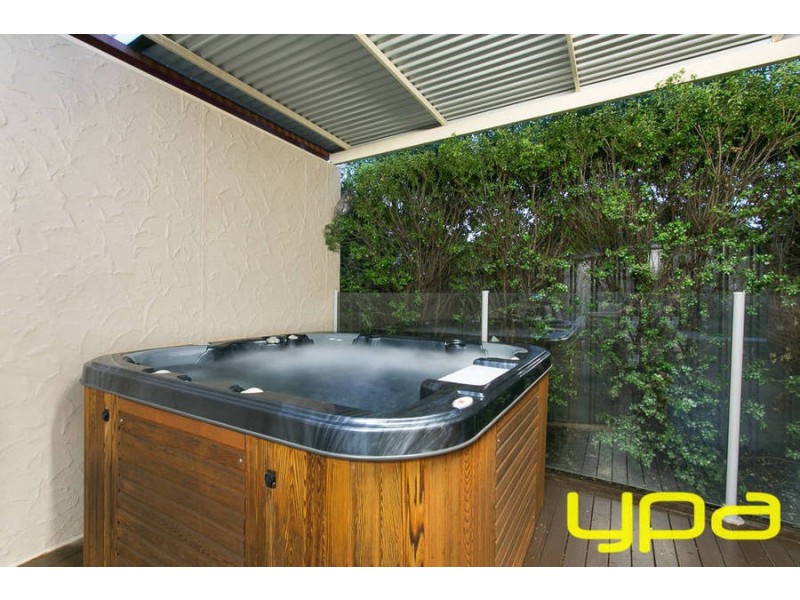 67 Lakewood Boulevard, Melton VIC 3337