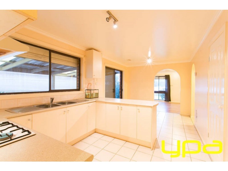 14 Northcott Street, Melton South VIC 3338