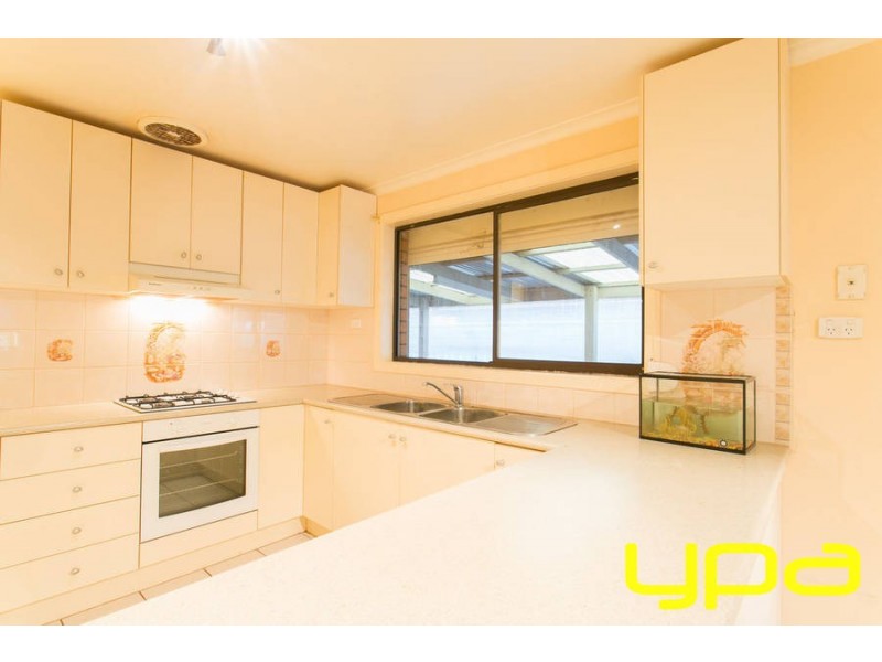 14 Northcott Street, Melton South VIC 3338