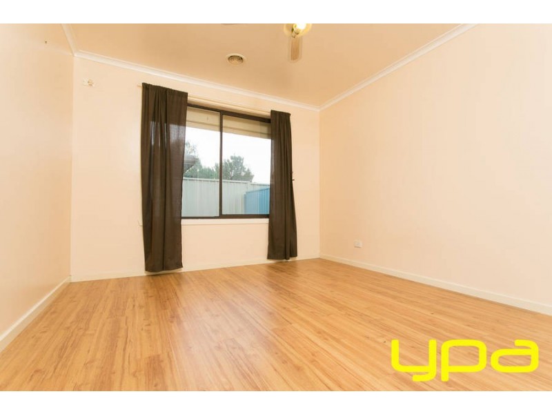 14 Northcott Street, Melton South VIC 3338