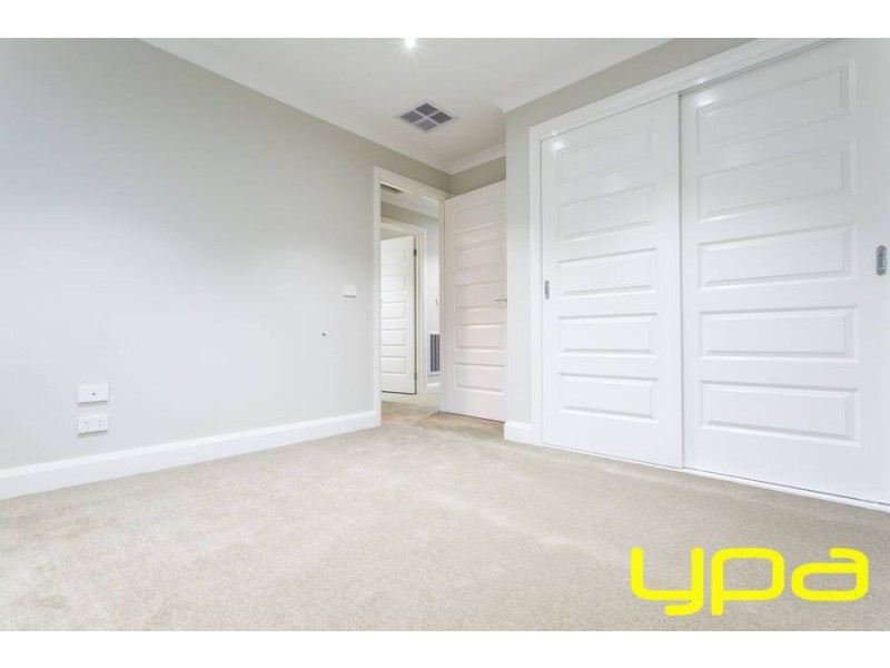 1 Caruana Crescent, Melton West VIC 3337