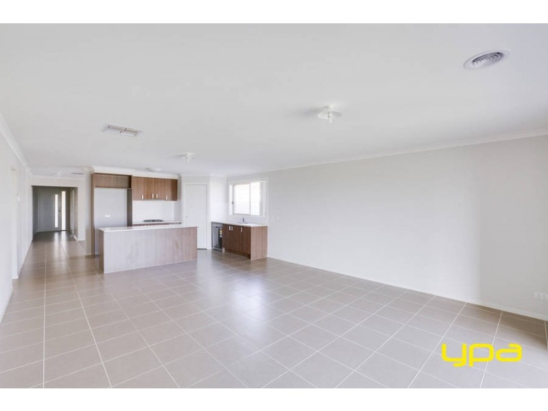 9 Raven Street, Brookfield VIC 3338