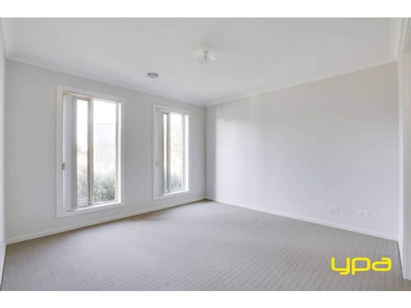 9 Raven Street, Brookfield VIC 3338