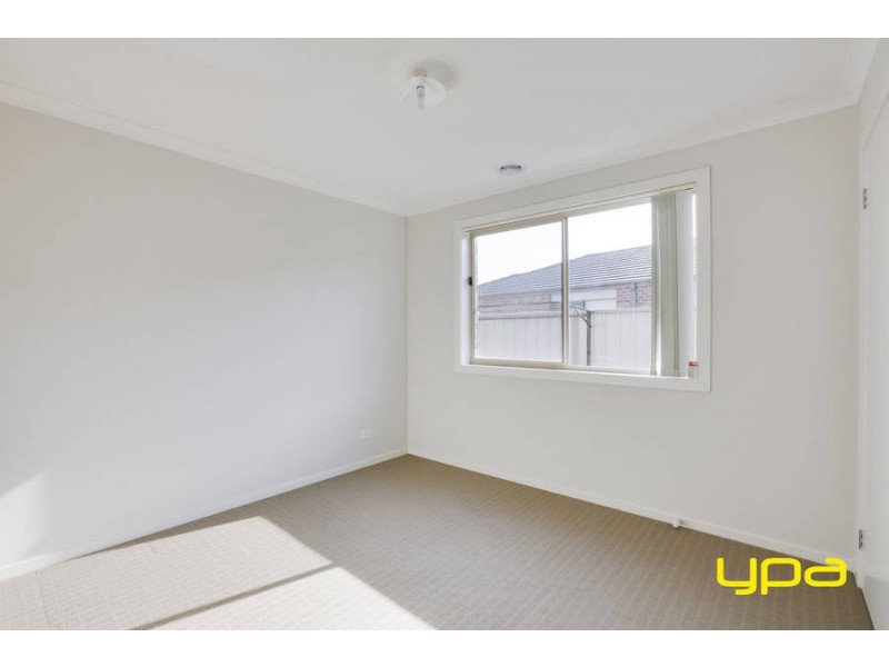 9 Raven Street, Brookfield VIC 3338