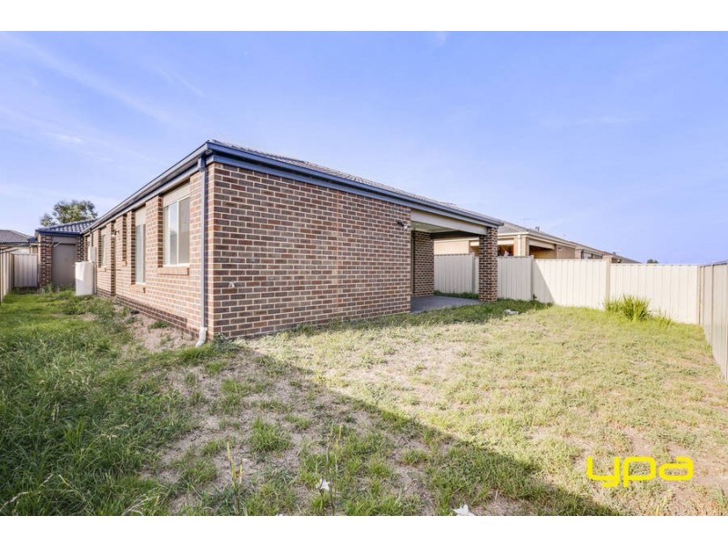 9 Raven Street, Brookfield VIC 3338