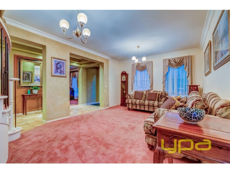 10 Jinda Place, Melton West VIC 3337