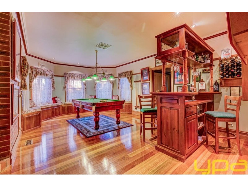 4 Maplewood Close, Brookfield VIC 3338