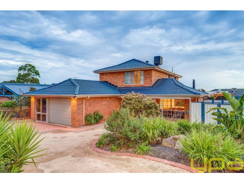 42 Cambrian Way, Melton West VIC 3337