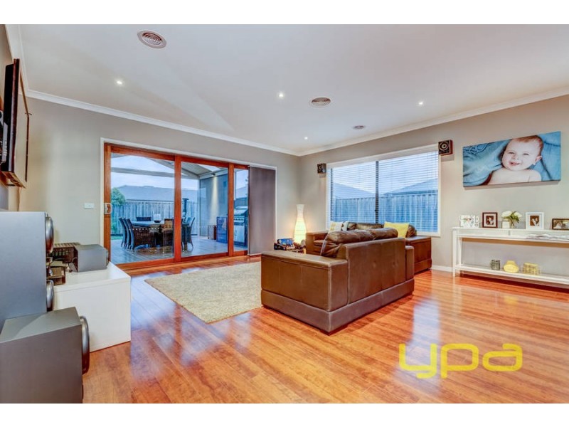 60 Gallery Avenue, Melton West VIC 3337