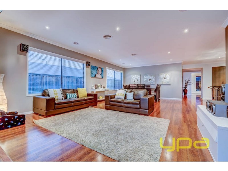 60 Gallery Avenue, Melton West VIC 3337