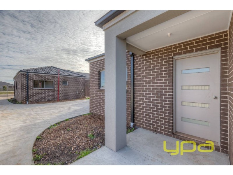 1/276 Bulmans Road, Melton West VIC 3337