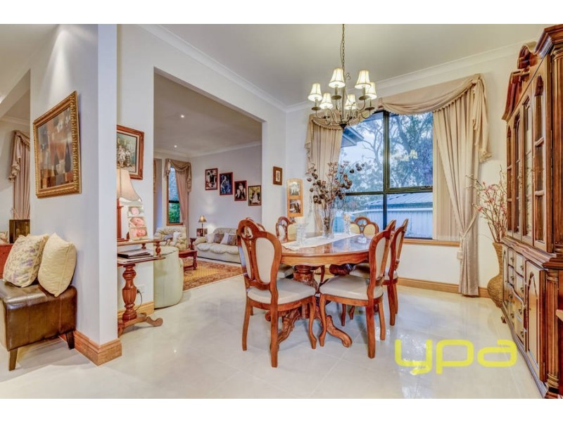 2/60 Hjorths Road, Toolern Vale VIC 3337