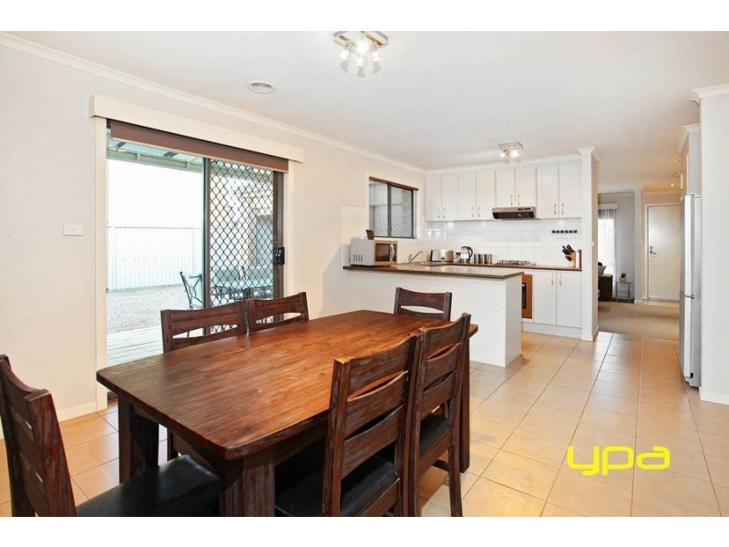 9 Borrowdale Road, Melton West VIC 3337