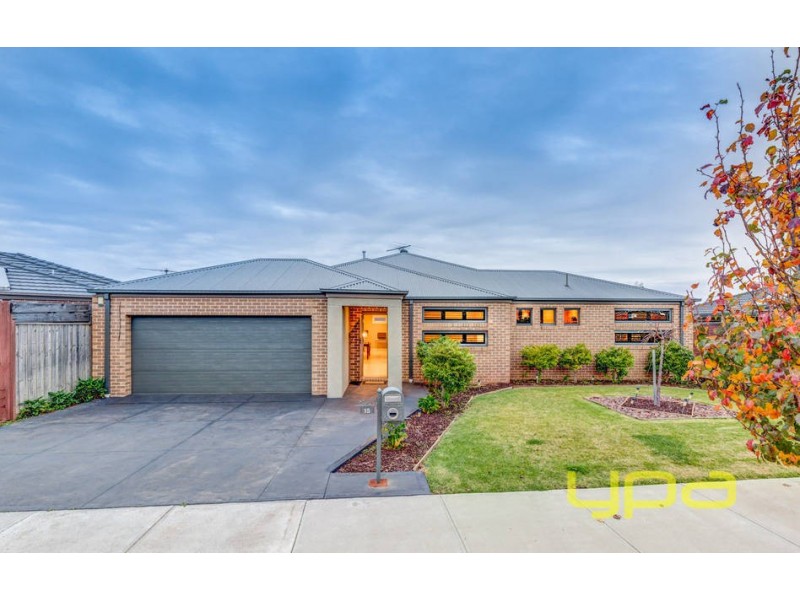 15  Parris Avenue, Melton West VIC 3337