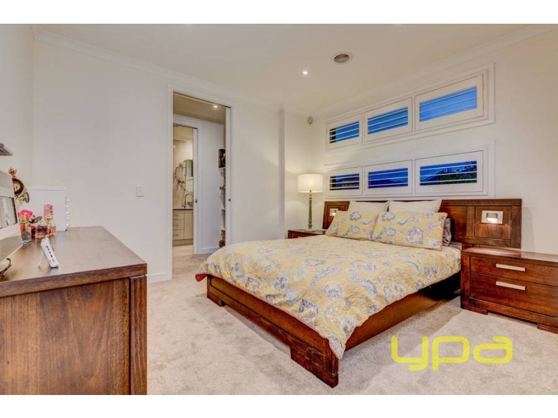 15  Parris Avenue, Melton West VIC 3337