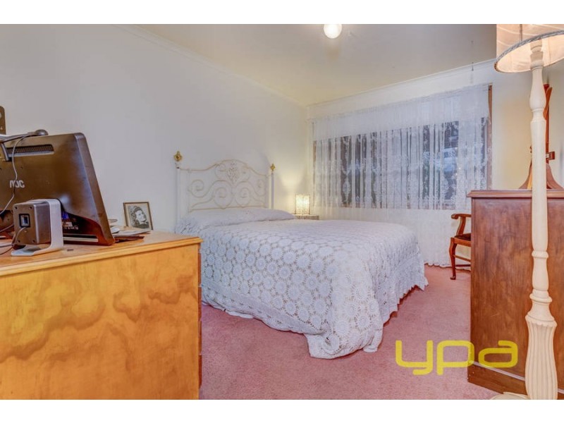 9 Josephine Court, Melton West VIC 3337