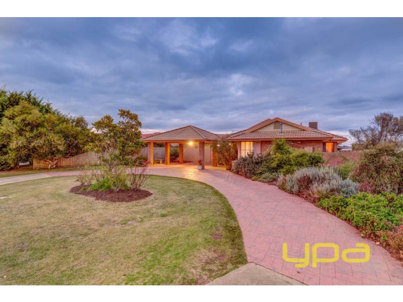 9 Josephine Court, Melton West VIC 3337