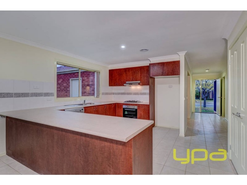 3 Wetherby Place, Melton West VIC 3337