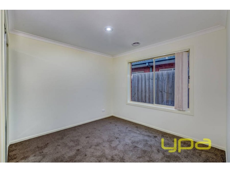 3 Wetherby Place, Melton West VIC 3337