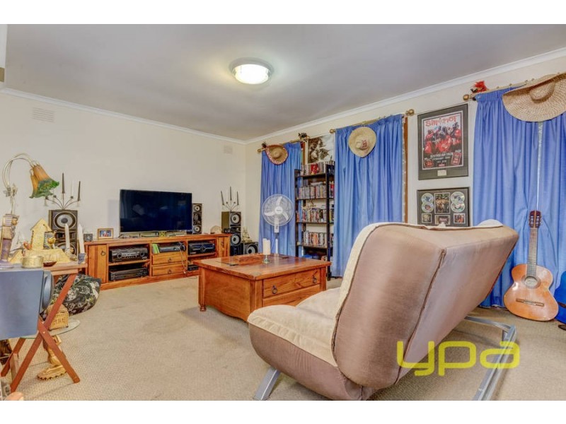 14 Anniba Court, Melton West VIC 3337