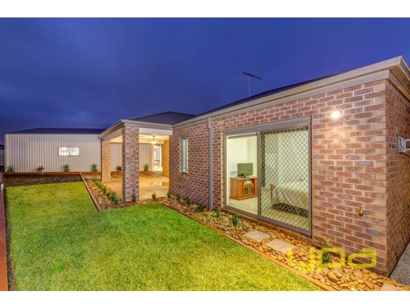 5 Liberty Court, Brookfield VIC 3338