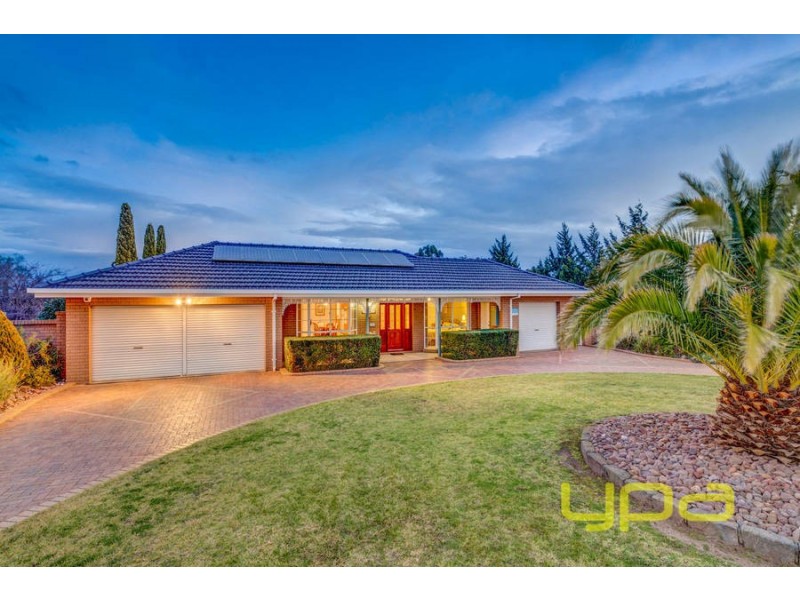 145 Brooklyn Road, Brookfield VIC 3338