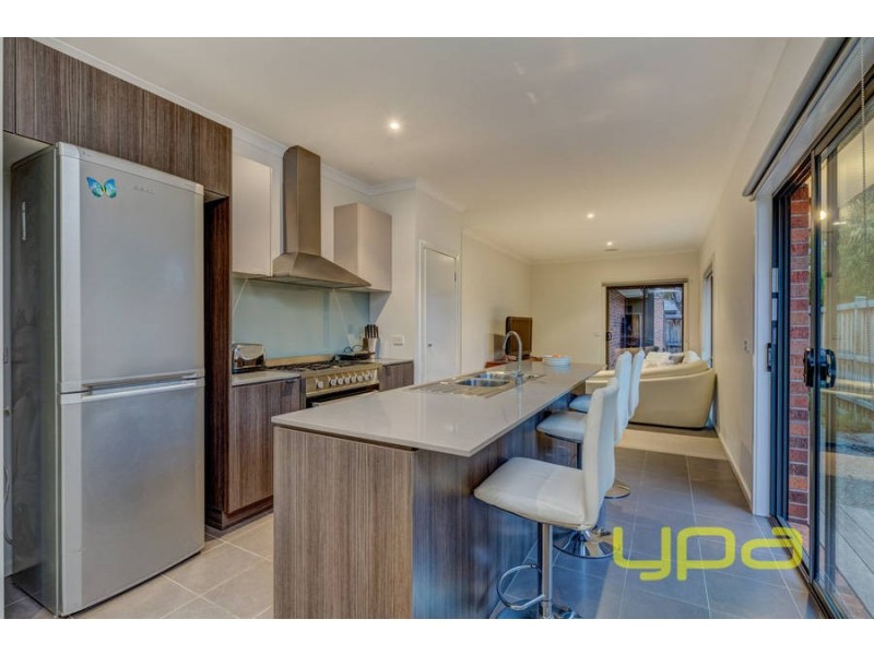 5 Castlemaine Walk, Eynesbury VIC 3338