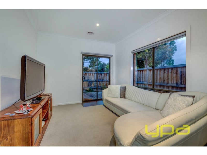 5 Castlemaine Walk, Eynesbury VIC 3338