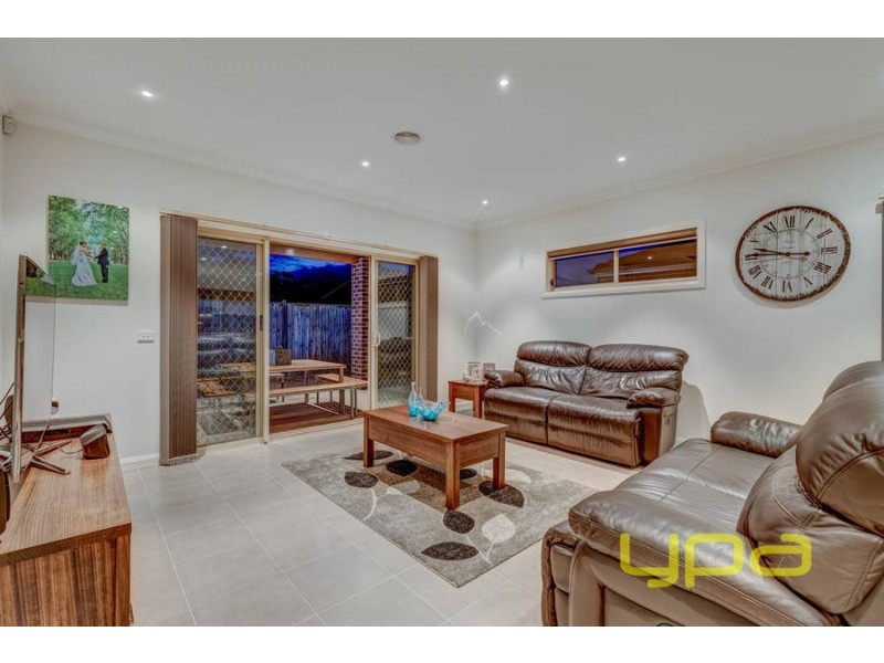 19 Bluegum Drive, Brookfield VIC 3338