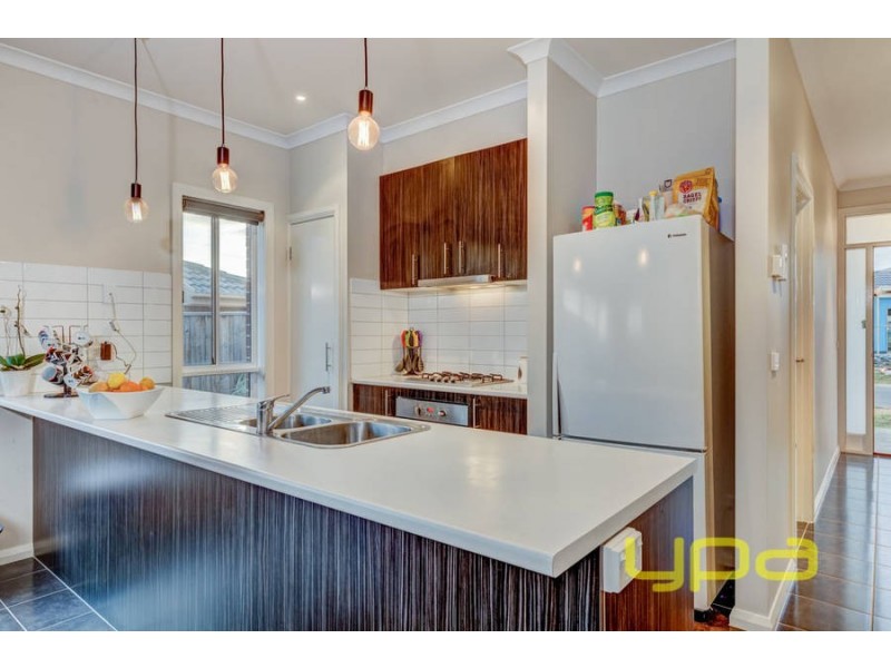 1 Viscosa Road, Brookfield VIC 3338