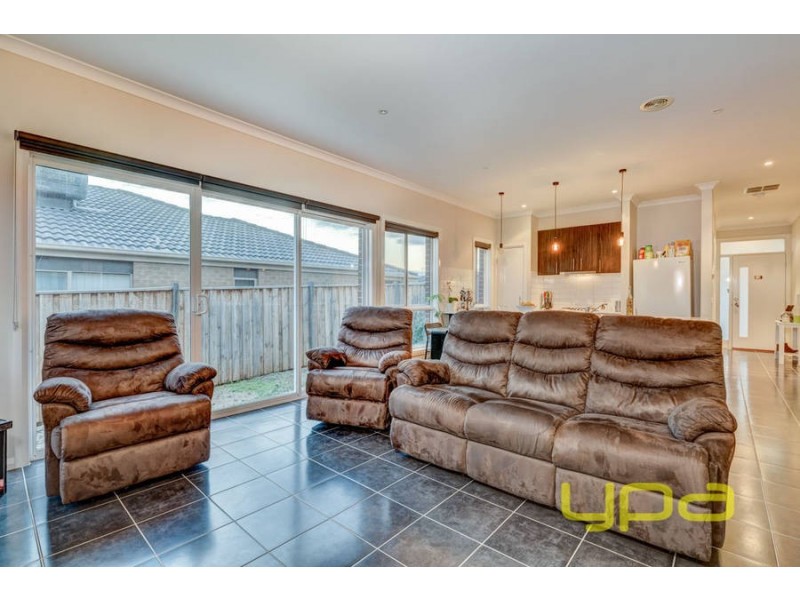 1 Viscosa Road, Brookfield VIC 3338