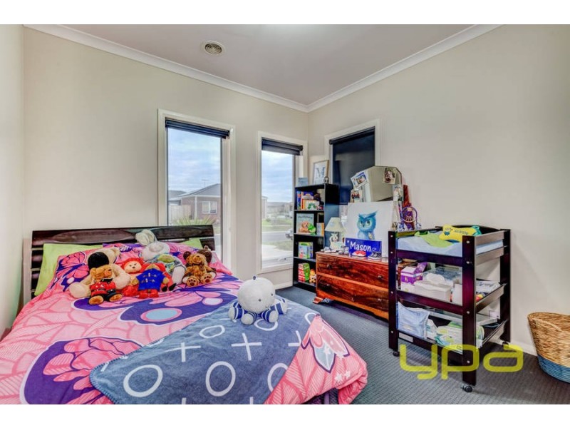 1 Viscosa Road, Brookfield VIC 3338