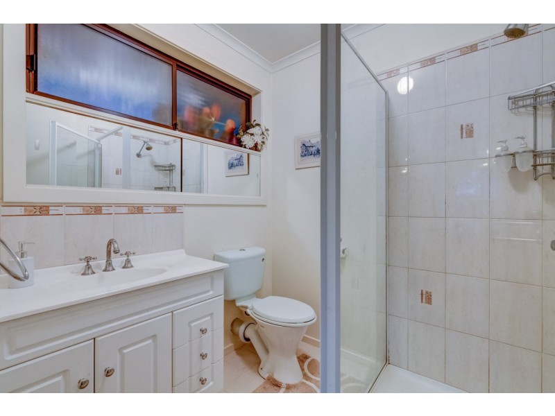 30 Lachlan Road, Melton South VIC 3338