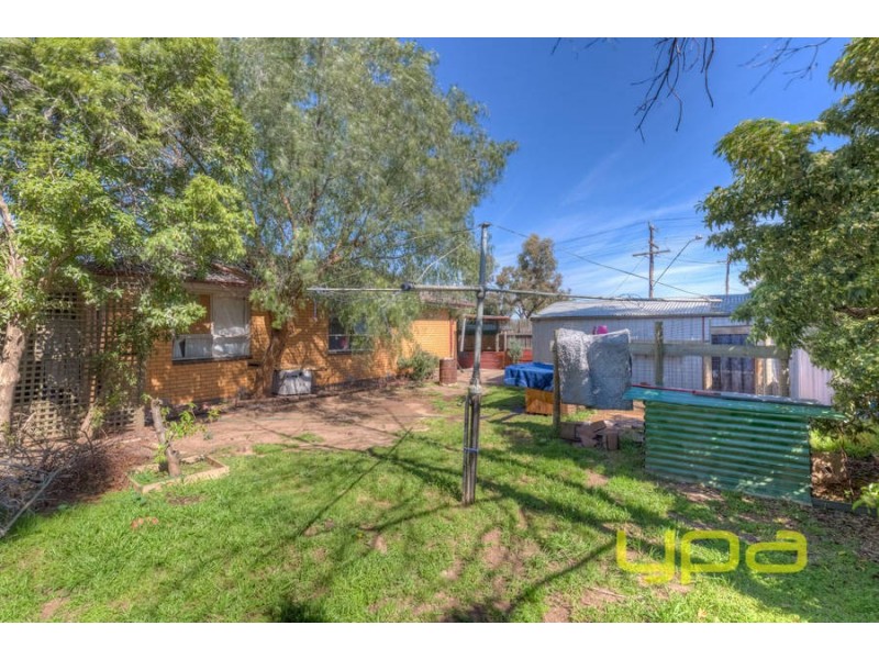 14 Swan Street, Melton VIC 3337