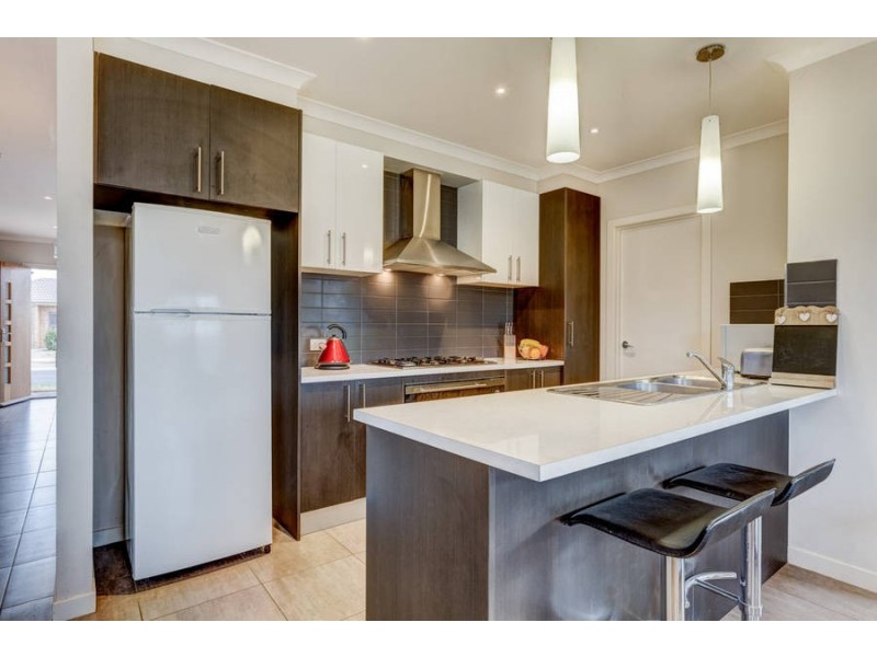 49 Gallery Avenue, Melton West VIC 3337