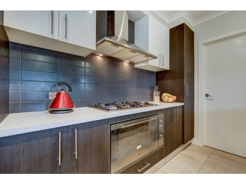 49 Gallery Avenue, Melton West VIC 3337