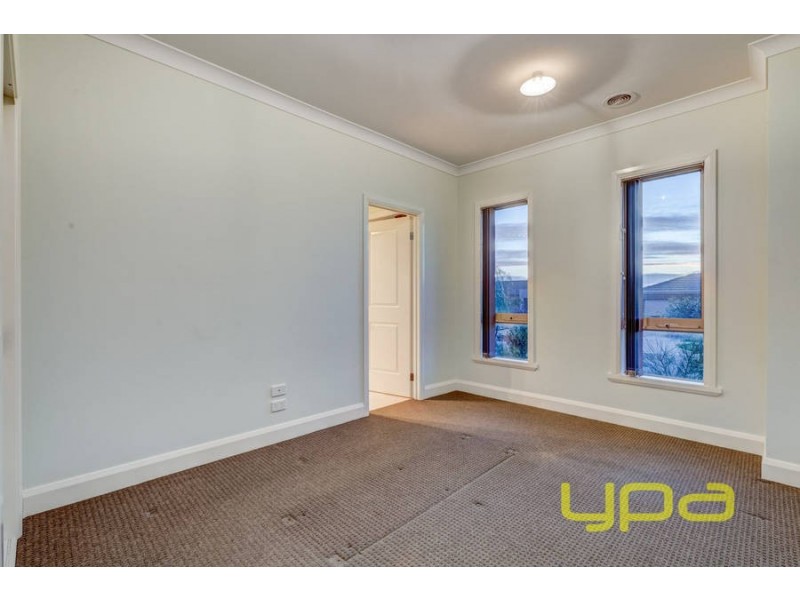 40 Gallery Avenue, Melton West VIC 3337