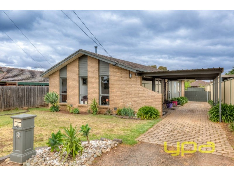 29 Essex Drive, Melton VIC 3337
