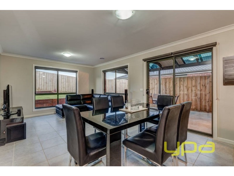 37 Cromarty Circuit, Darley VIC 3340