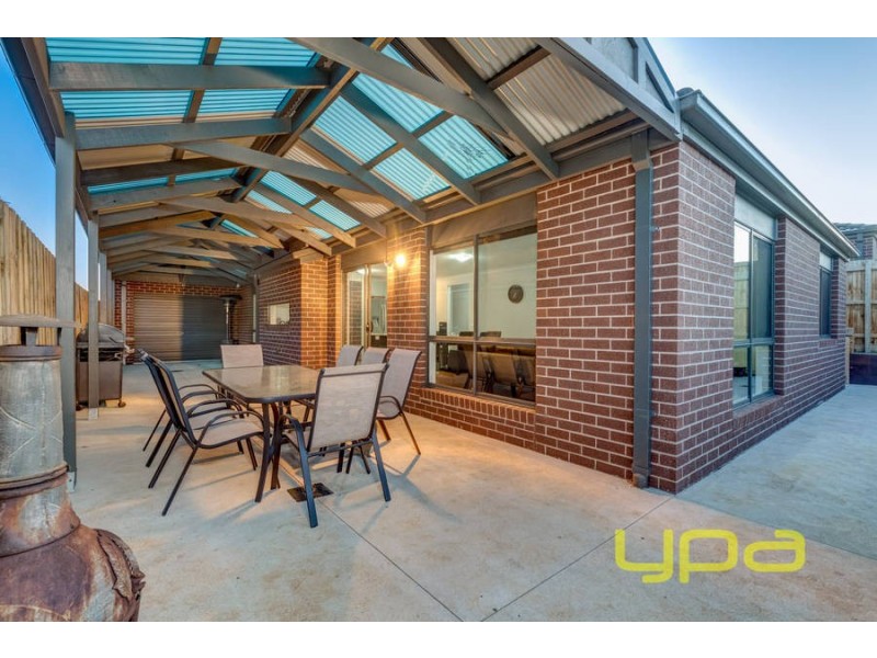 37 Cromarty Circuit, Darley VIC 3340