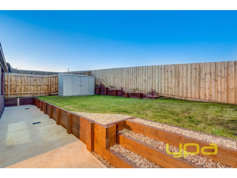 37 Cromarty Circuit, Darley VIC 3340