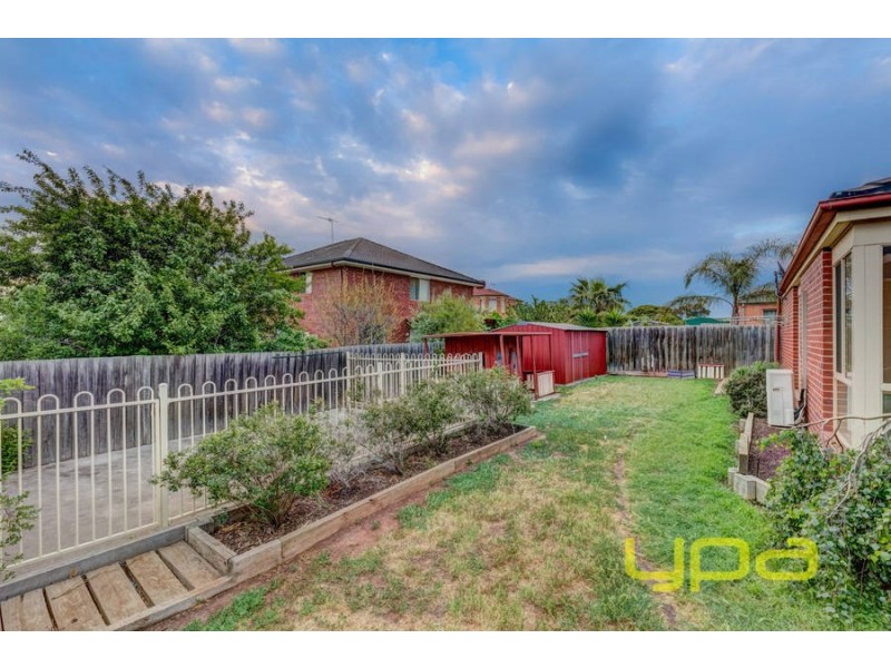 31 Fleetwood Circuit, Melton West VIC 3337
