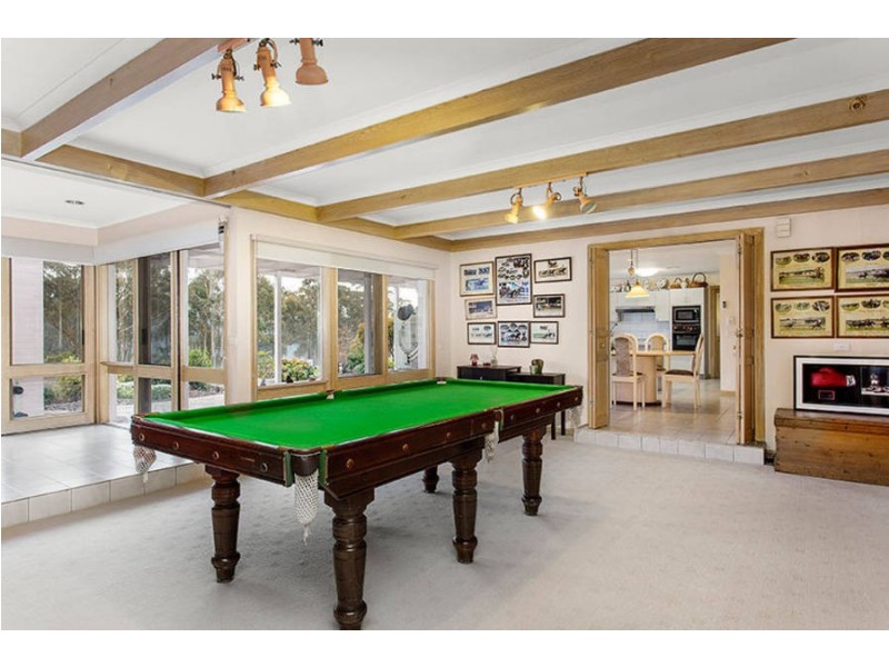 73 Rogers Road, Toolern Vale VIC 3337