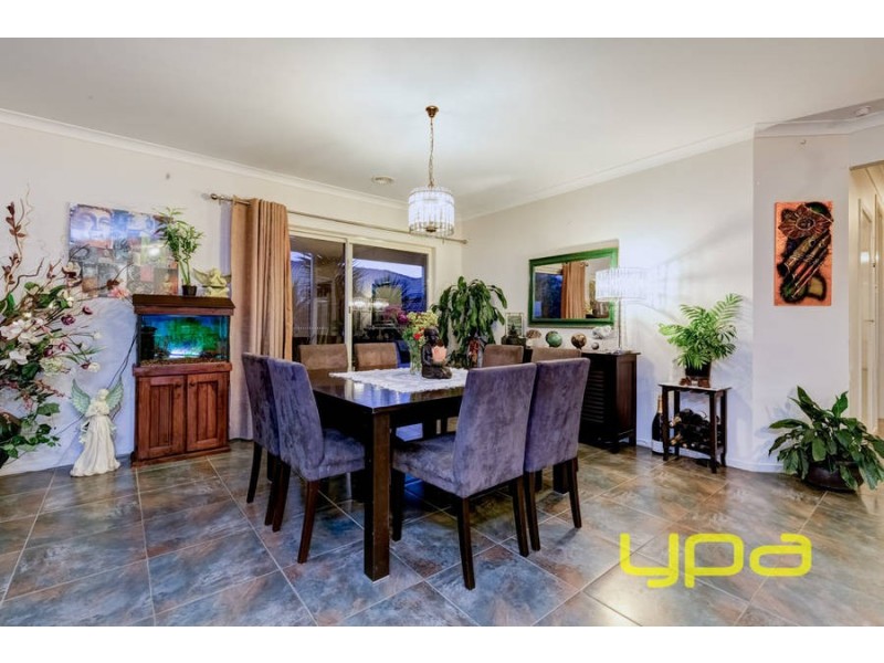 28 Peter Pan Crescent, Kurunjang VIC 3337