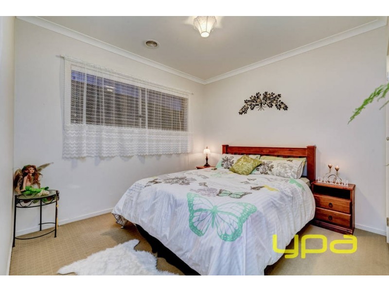 28 Peter Pan Crescent, Kurunjang VIC 3337