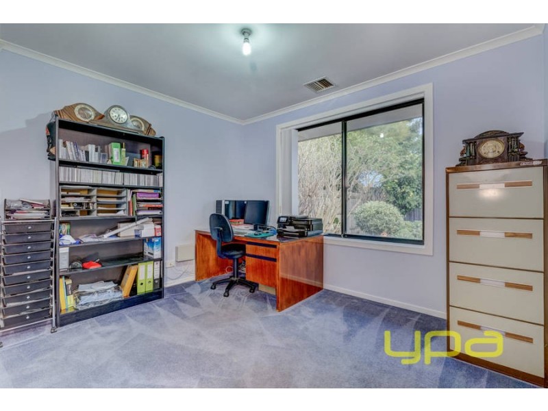 5 Moodie Street, Melton South VIC 3338