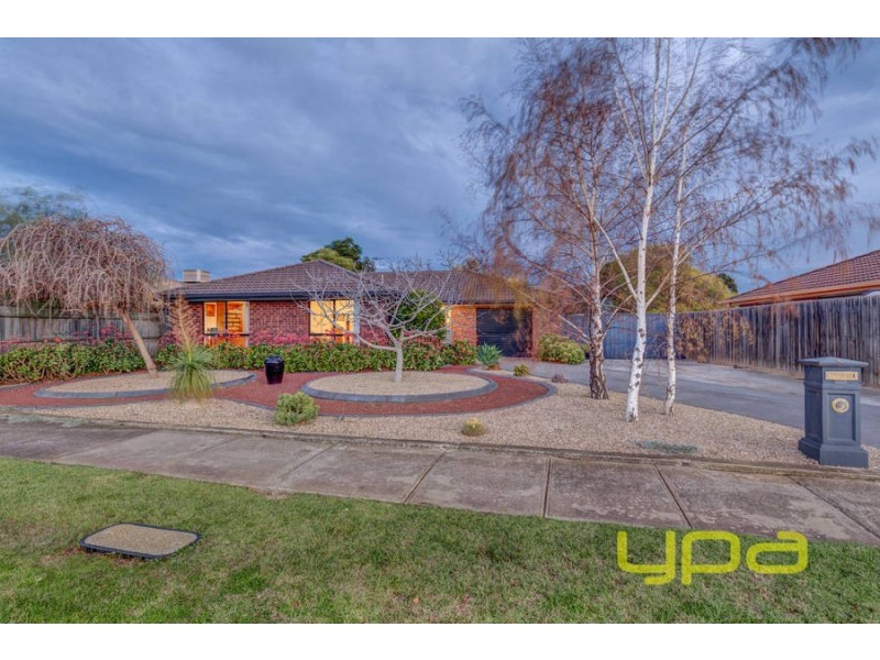 5 Moodie Street, Melton South VIC 3338