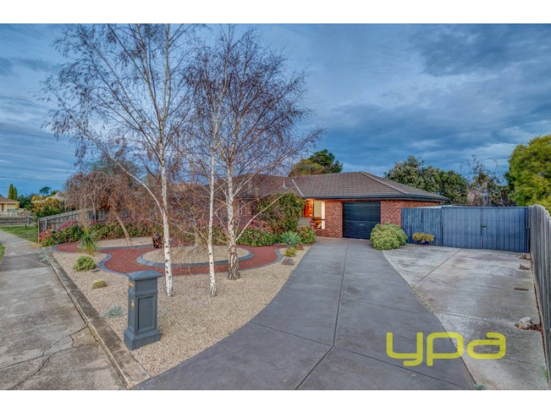 5 Moodie Street, Melton South VIC 3338