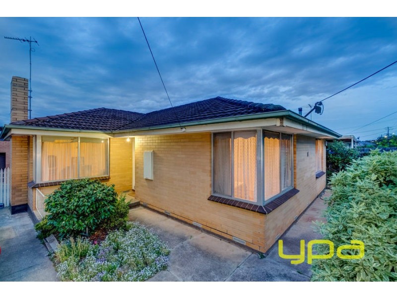 11 Centenary Avenue, Melton VIC 3337